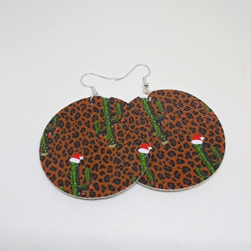 Santa hat cactus circle earrings